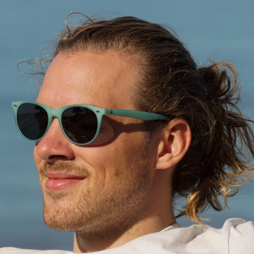 WAVE HAWAII Sonnenbrille Cirebon - aus recycelten Fischernetzen Sonnenbrillen WAVE HAWAII 